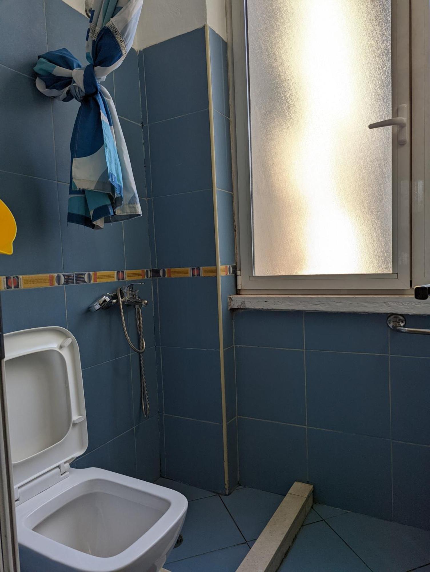 Vintage Apartment In Center Tirana Eksteriør billede