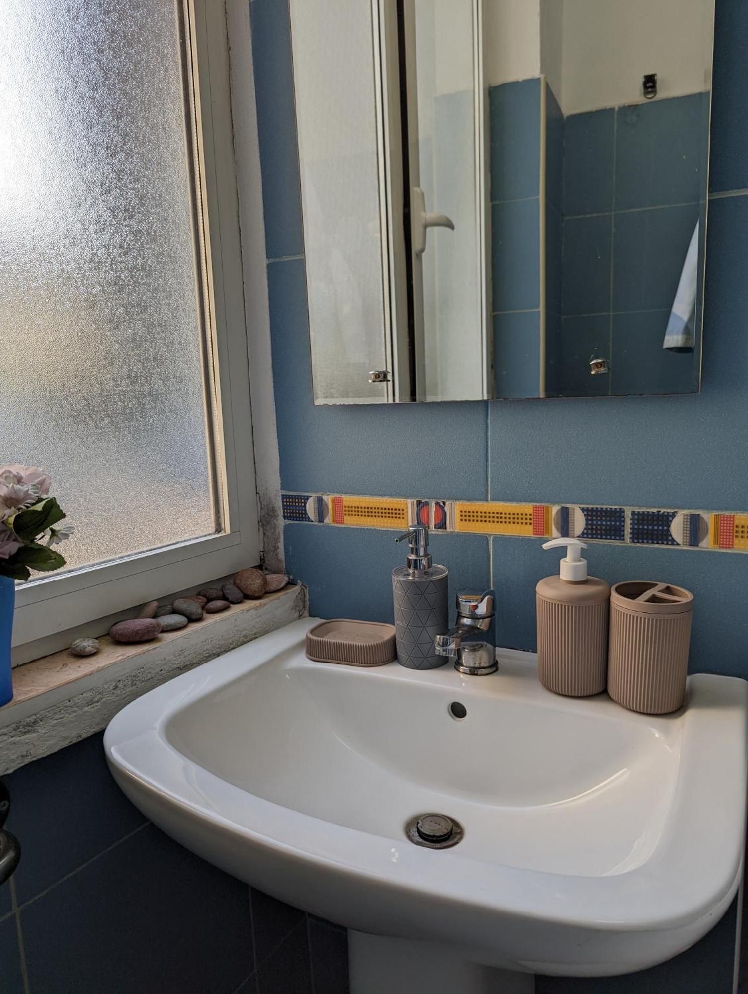 Vintage Apartment In Center Tirana Eksteriør billede